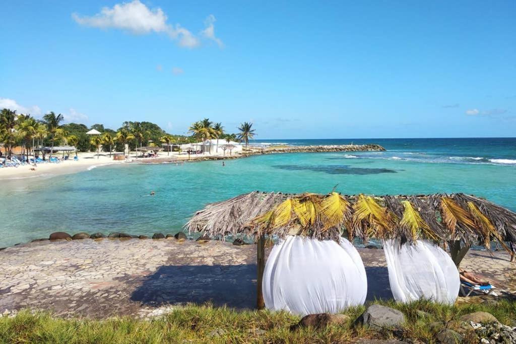 Studio Avec Grande Piscine, Plage Cannelle Caraibes Saint-Francois  Exteriér fotografie
